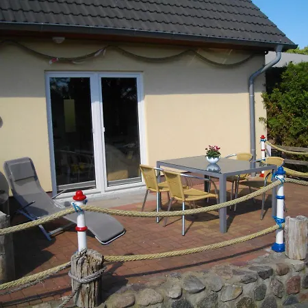 Apartment Ferienhaus Seemannsgarn Bollhagen